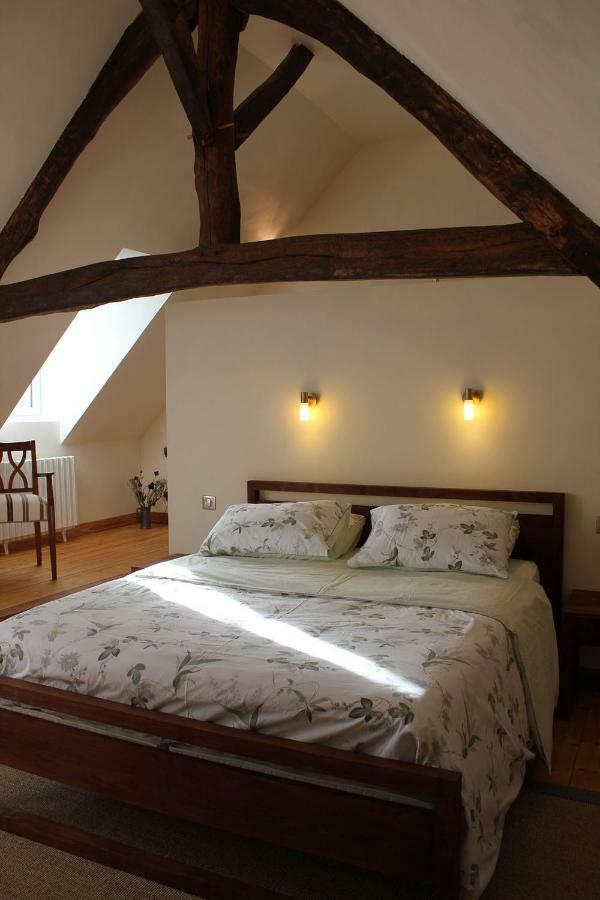 Les Goubelins Bed & Breakfast La Lande-d'Airou Bagian luar foto